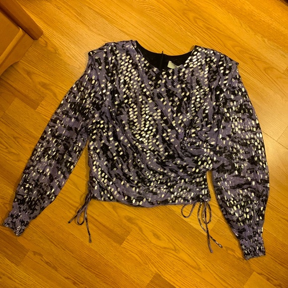 Gorgeous IRO Blouse NWT Size 44 - Picture 3 of 8